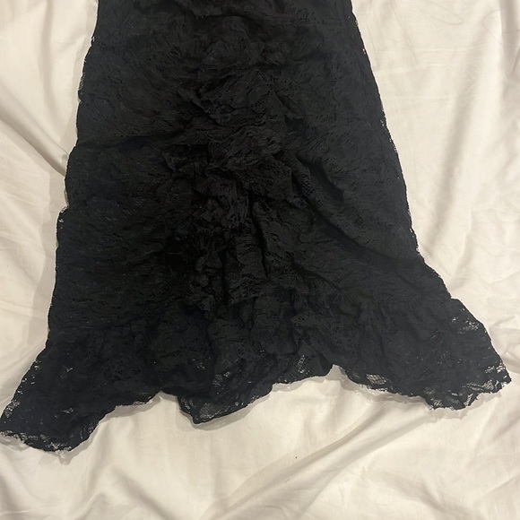 Forever 21 Black Strapless Lace mini Dress great for Valentine’s Day - Picture 3 of 8